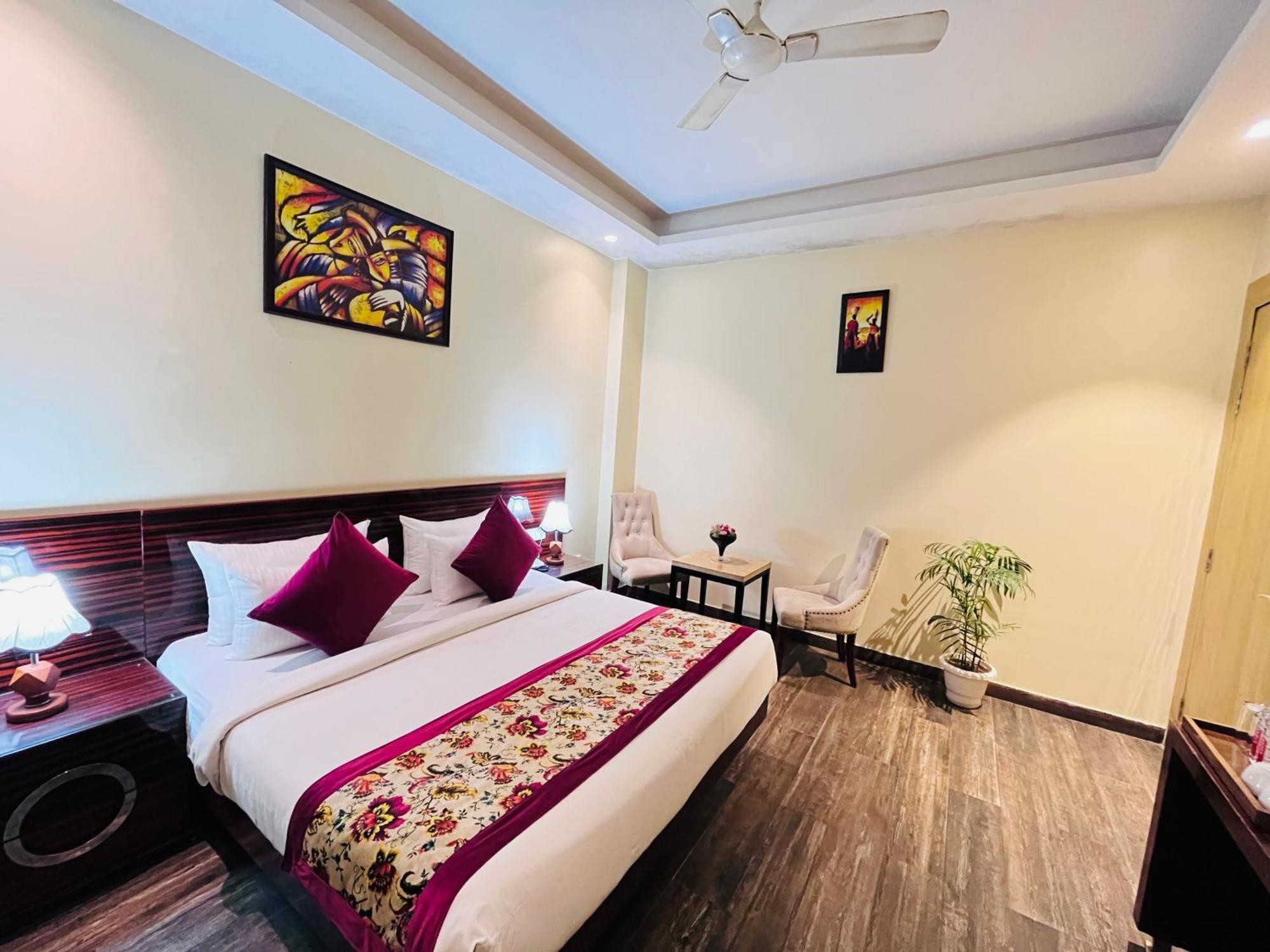 Hotel Banz Near Indira Gandhi Airport Delhi 뉴델리 외부 사진