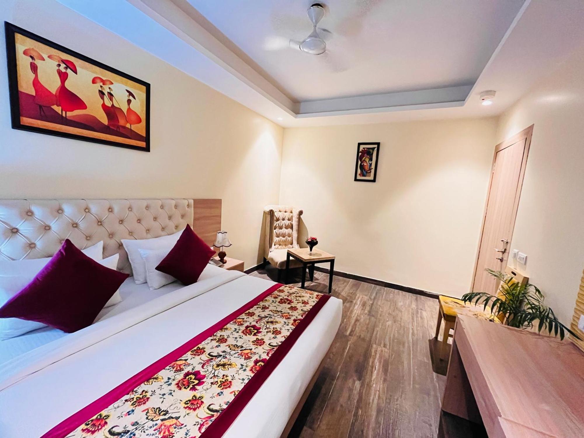 Hotel Banz Near Indira Gandhi Airport Delhi 뉴델리 외부 사진
